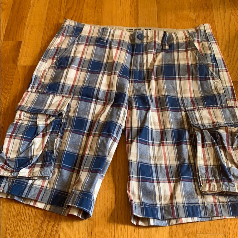 Red white and blue cargo shorts - old Navy
